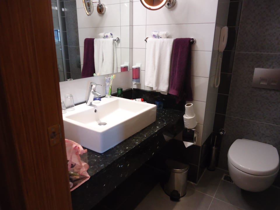 Neubau... Dusche Hane Family Resort