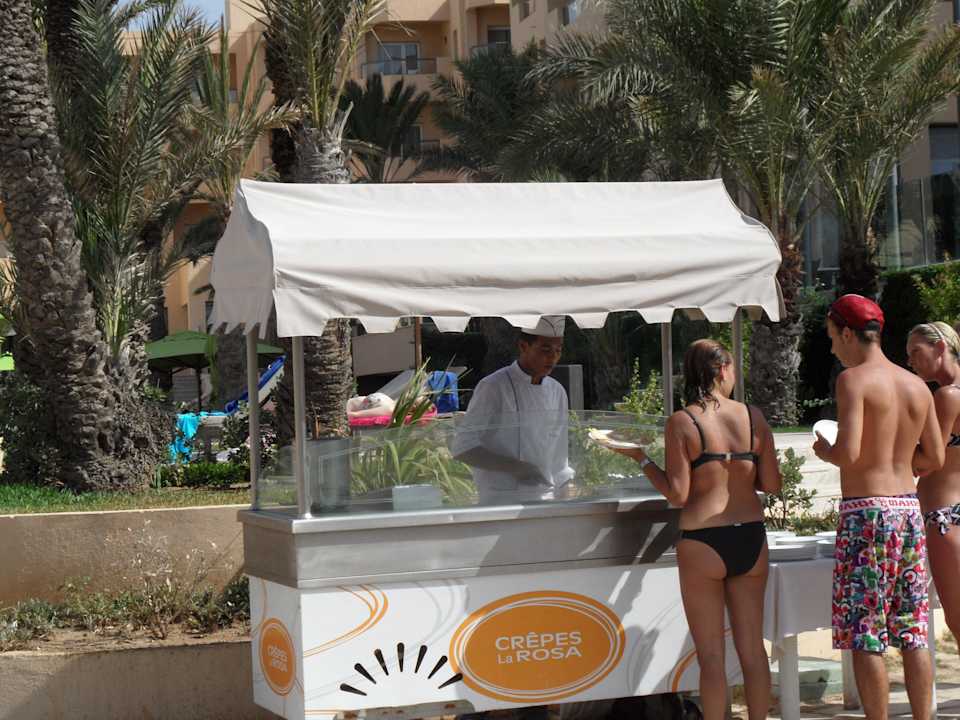 Der Crepemann am Nachmittag Hotel Rosa Beach