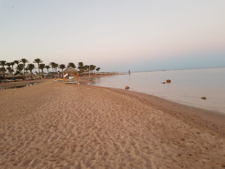 Strand Coral Sea Holiday Village