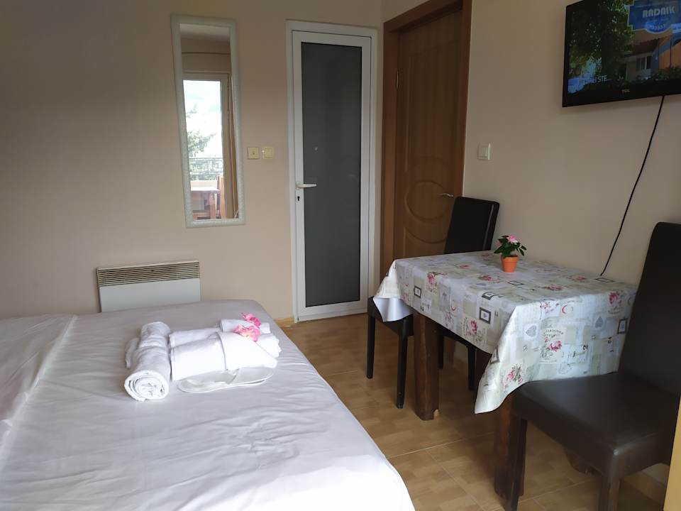 Zimmer Vila Simona Budva