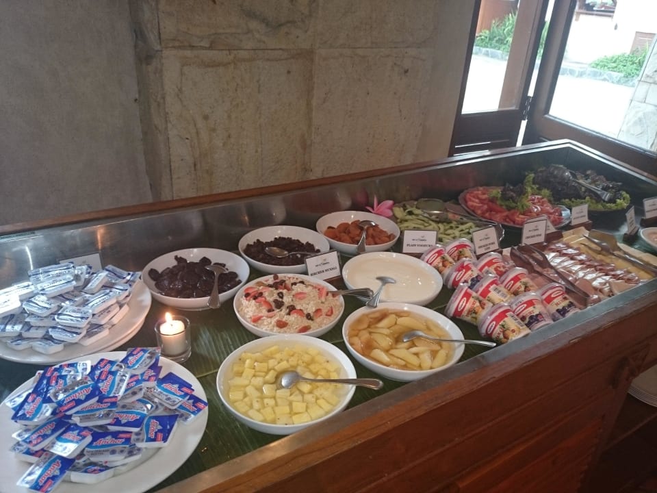 Frühstücksbuffet Bali Mandira Beach Resort & Spa