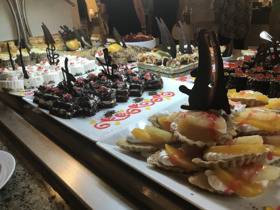 Gastro Shams Alam Beach Resort