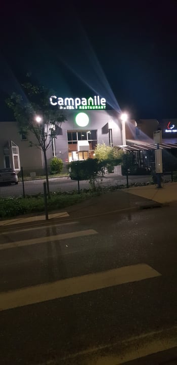 Außenansicht Hotel Campanile Valence Nord