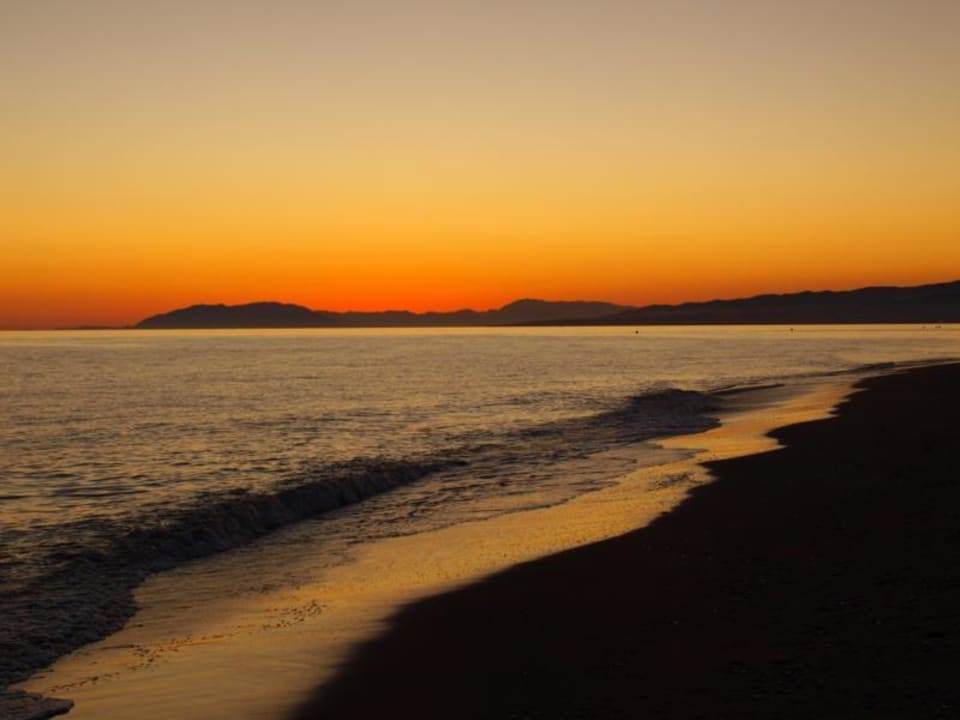 Am Strand Iberostar Waves Málaga Playa