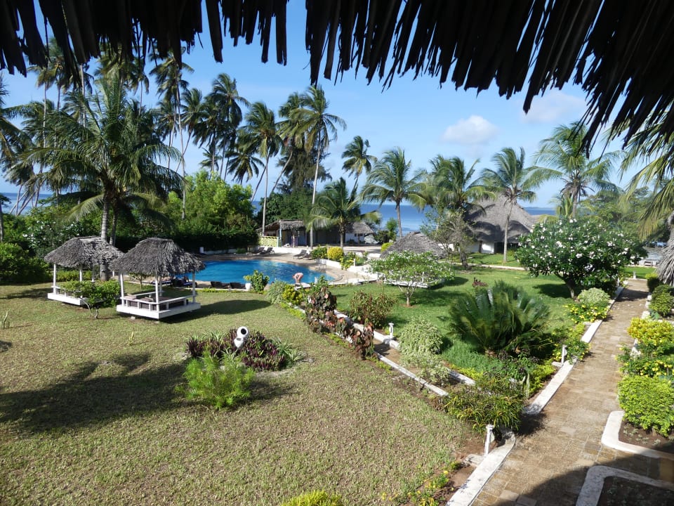 Gartenanlage Filao Beach by Sansi