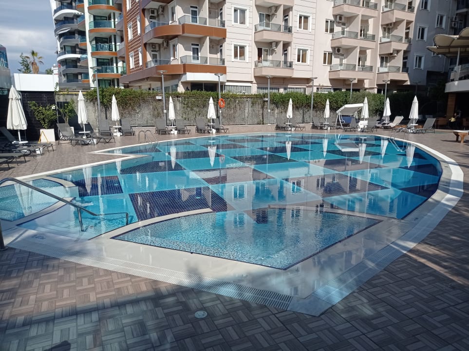 Pool Sunprime C-Lounge