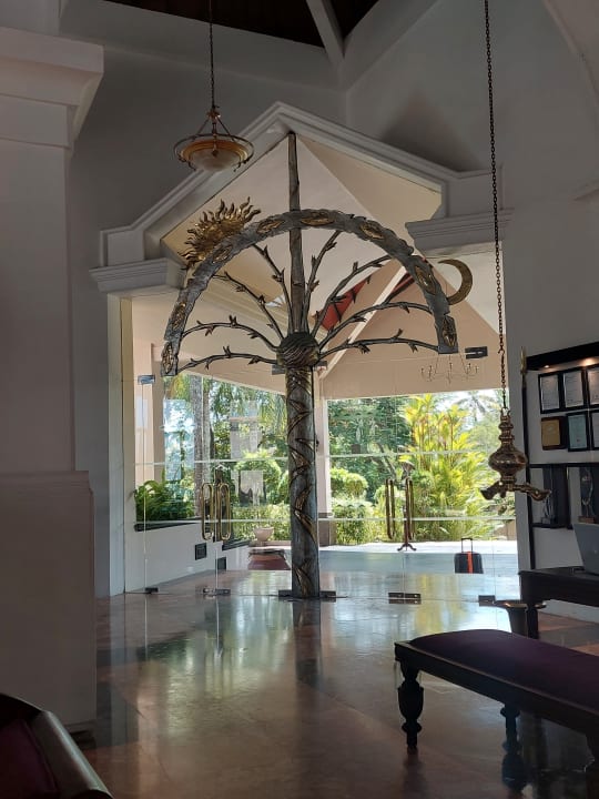 Außenansicht Royal Palms Beach Hotel