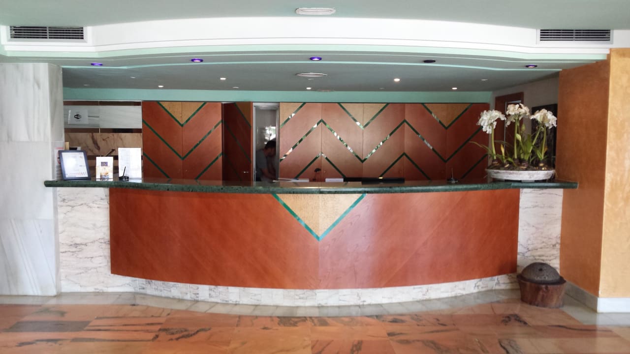 Rezeption Smy Portocolom