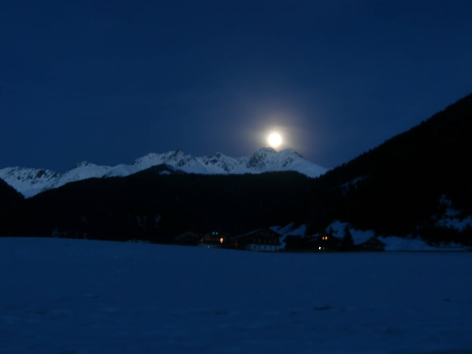 Die Berge im Mondschein  Feldererhof - Urlaub am Bauernhof