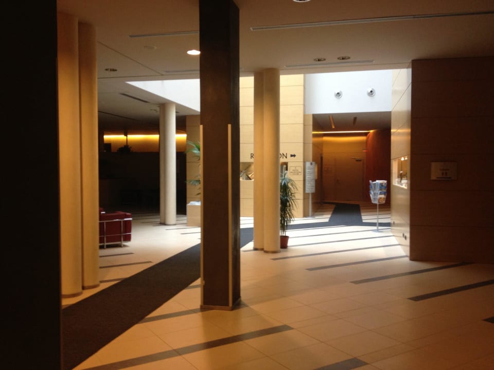 Bereich im Untergeschoss, Weg zur Tiefgarage Hotel Caesius Therme & Spa Resort