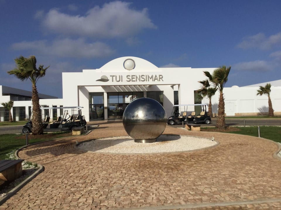 Aussenansicht Meliá Laguna Beach