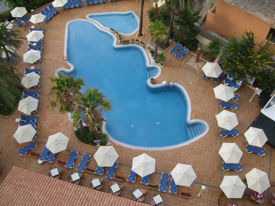 Poolanlage vom Zimmer aus Valentin Reina Paguera