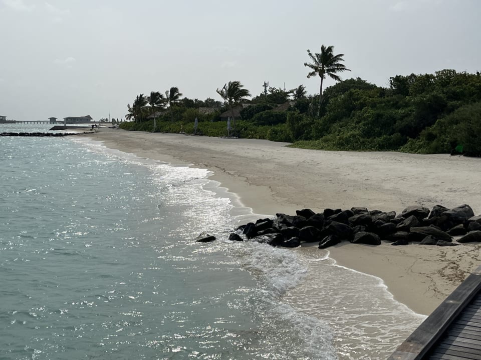 Strand Le Meridien Maldives Resort & Spa
