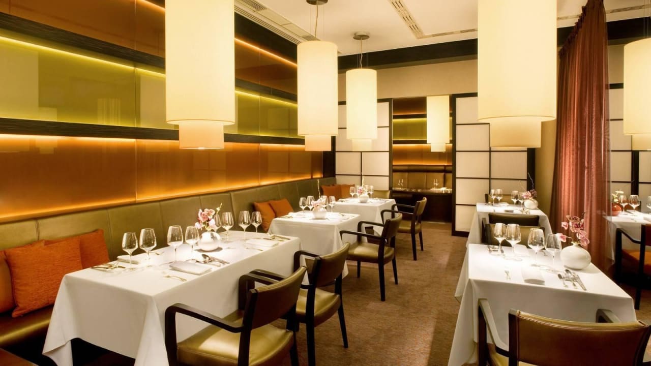 InAzia restaurant at the Sheraton Warsaw Hotel Sheraton Warsaw Hotel