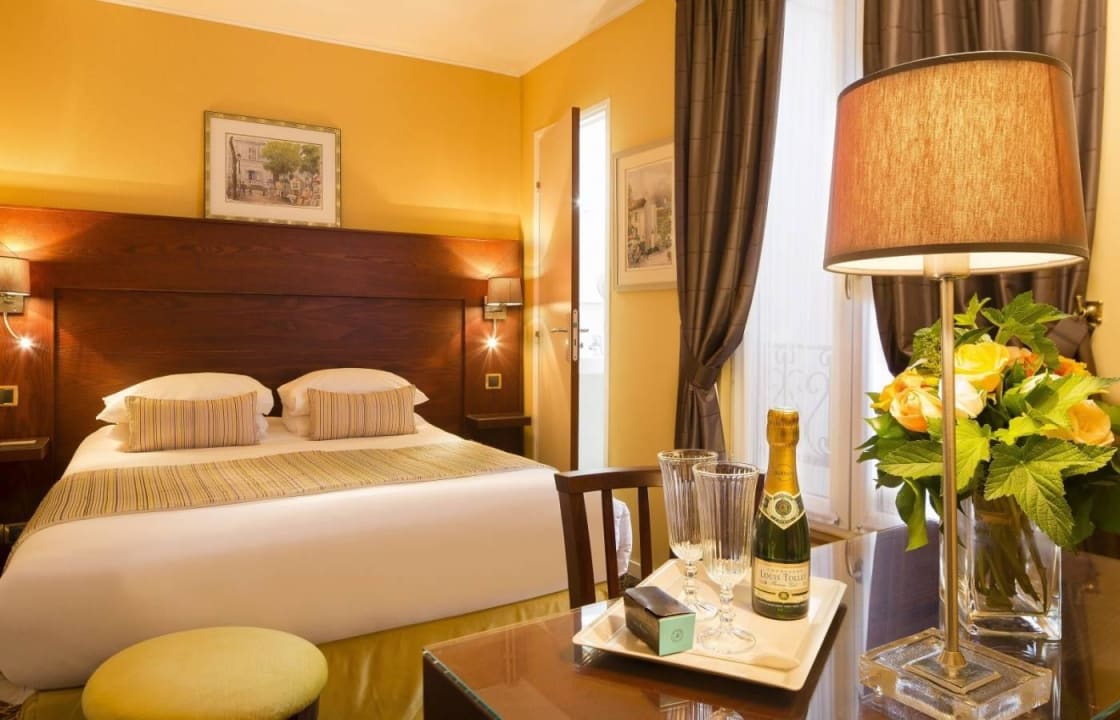 Guest Room Hotel des Arts Montmatre