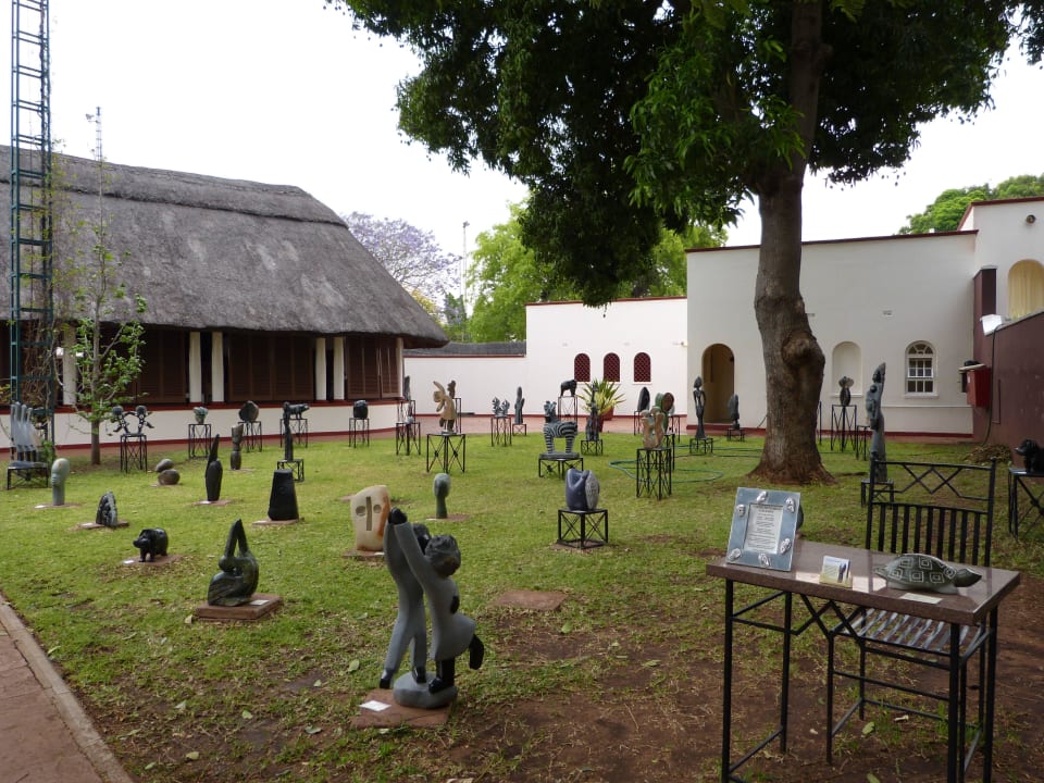 Skulpturen The Victoria Falls Hotel