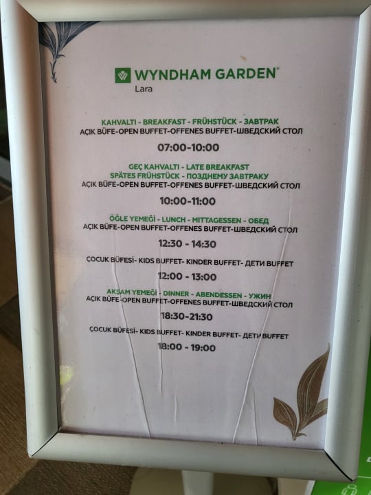 Gastro Wyndham Garden Lara