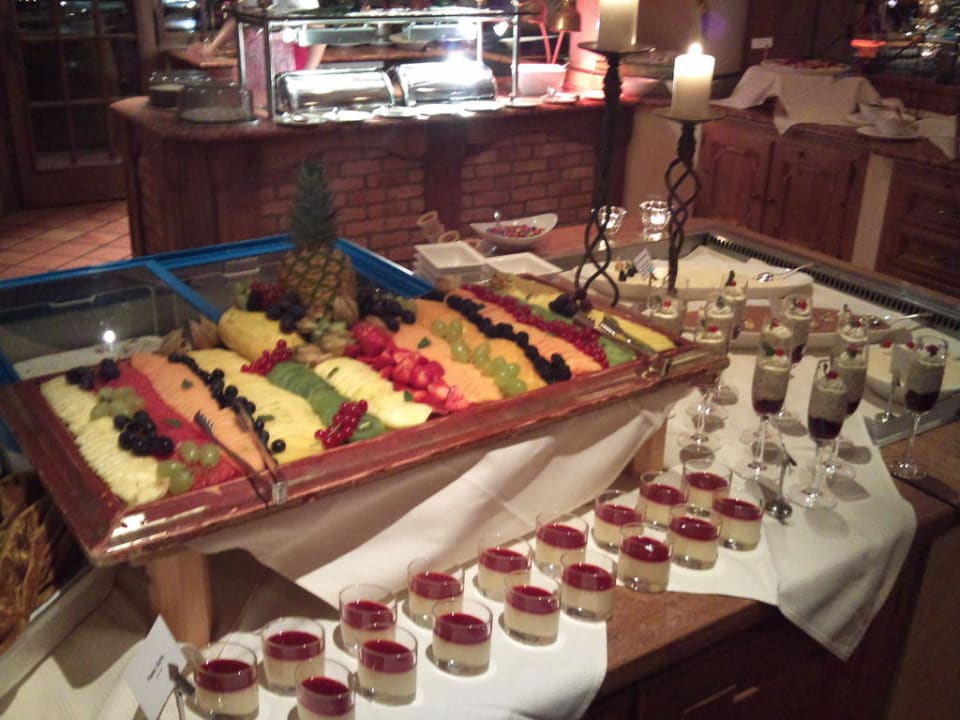 Vorspeisenbüffet Hotel Alpin Spa Tuxerhof