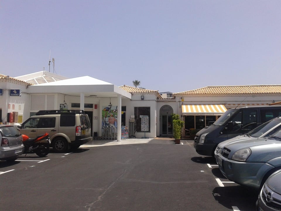 Aparcamiento Royal Tenerife Country Club