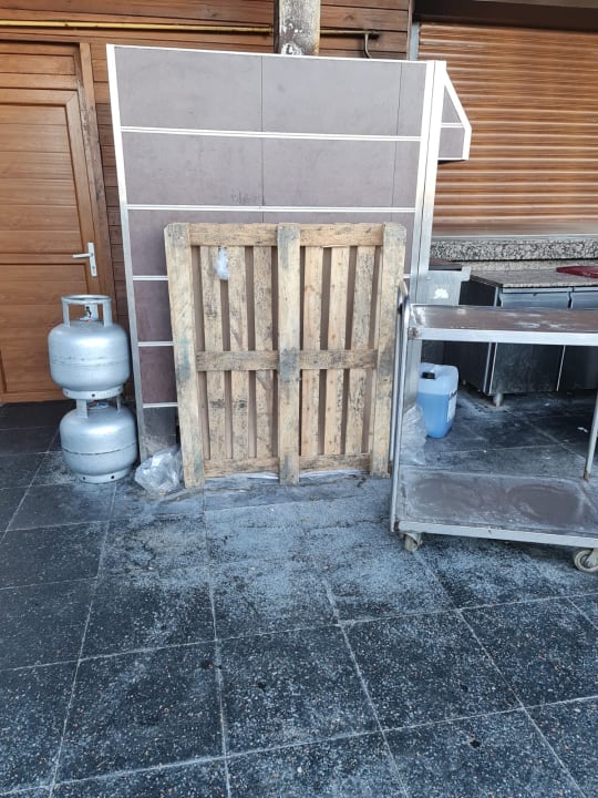 Sonstiges Well Palace Side