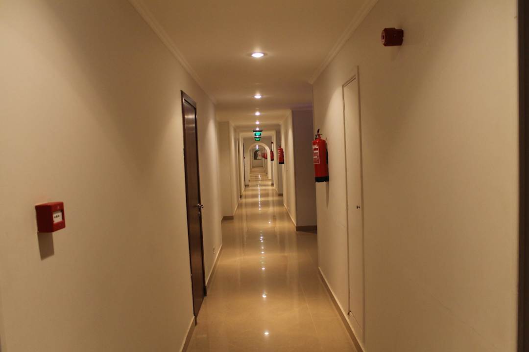 So sieht ein Hotelgang aus Stella Garden Resort & Spa, Makadi Bay