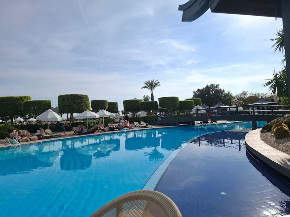 Pool Limak Lara Deluxe Hotel & Resort