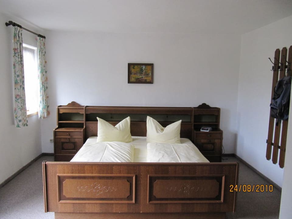 Einfaches Zimmer Pension Gregory