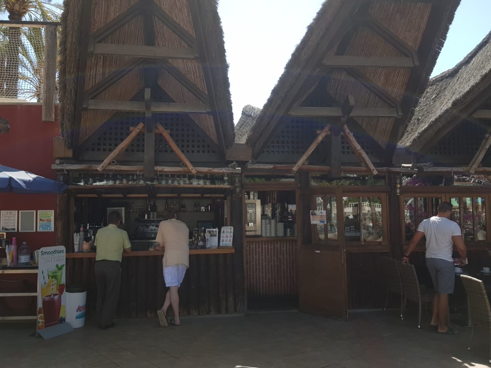 Gastro HL Miraflor Suites Hotel