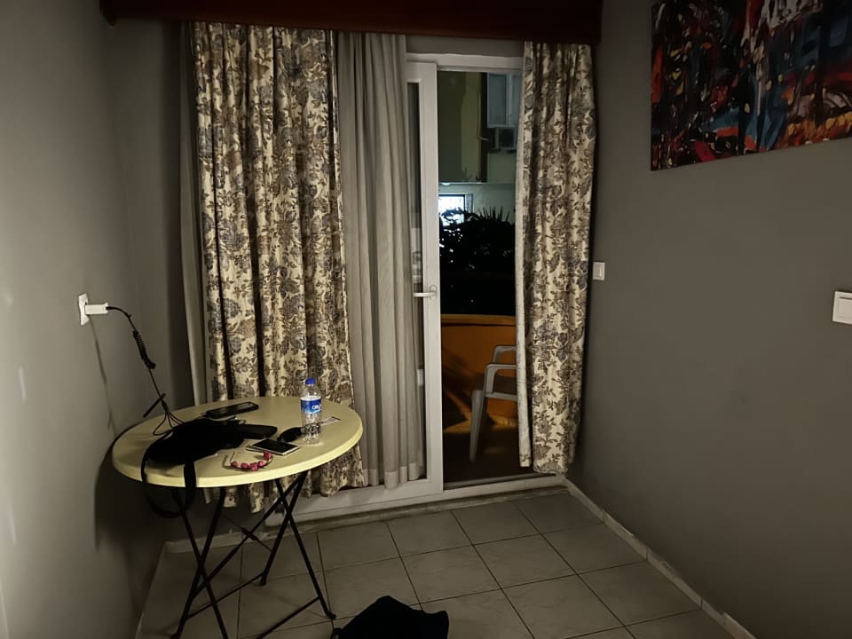 Zimmer The S Apt & Suites Hotel