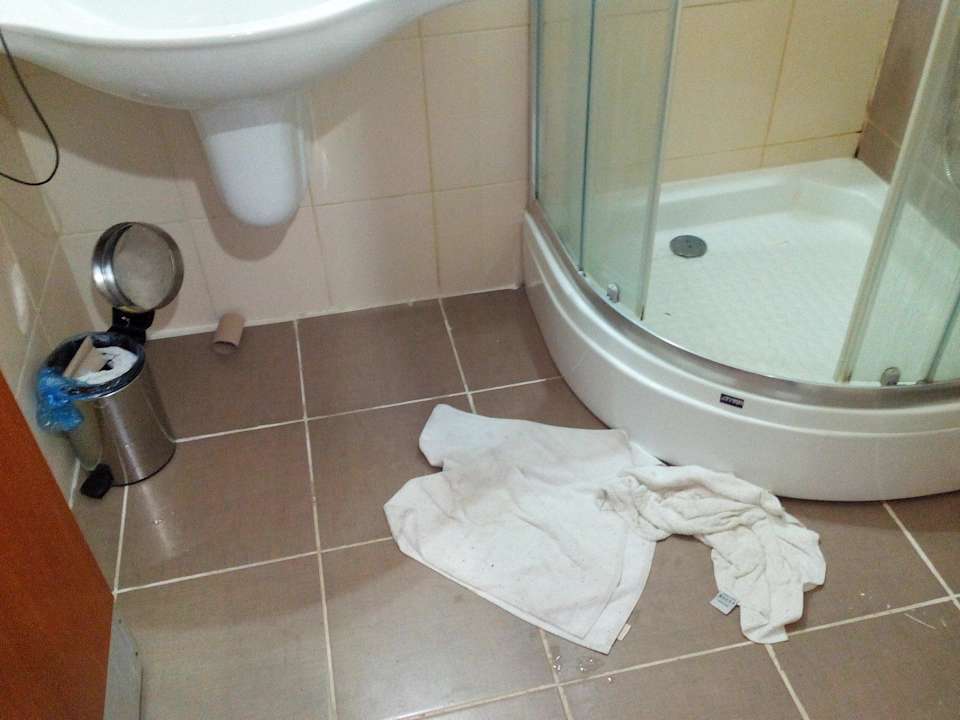 Keine sauberkeit !!!! zimmerservice fehlanzeige Petunya Beach Resort