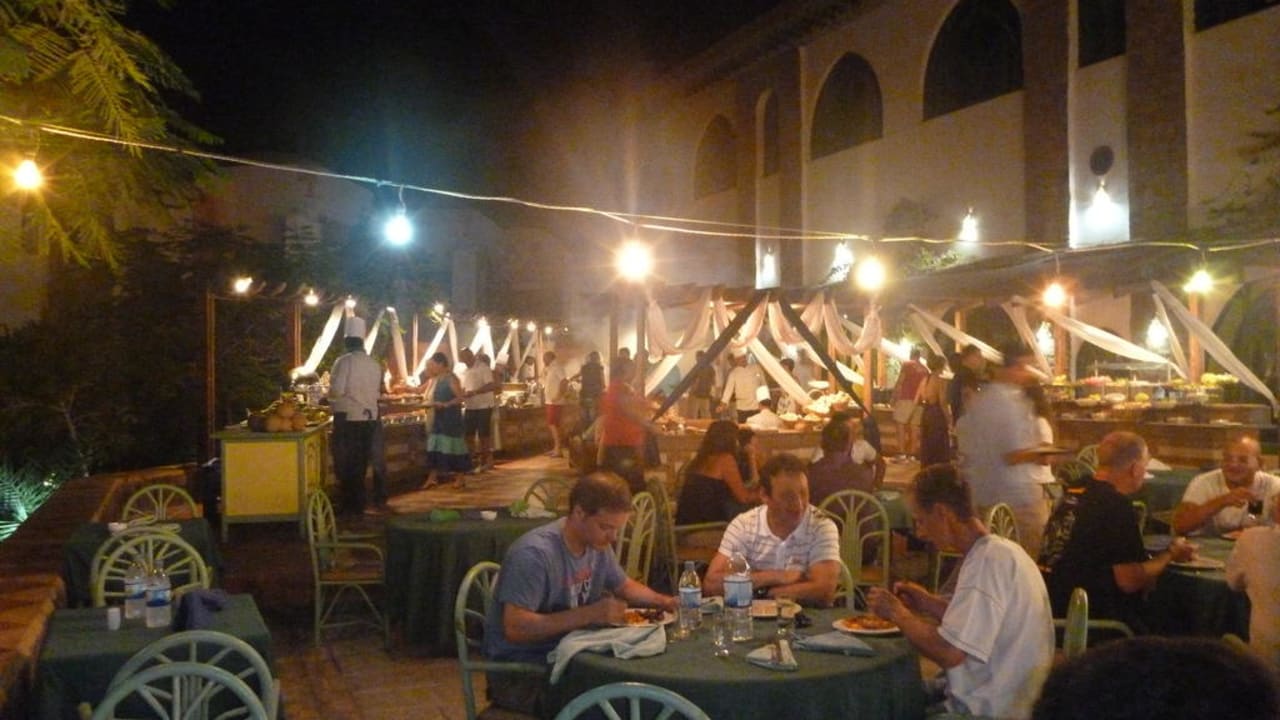Ristorante per la cena Shams Alam Beach Resort