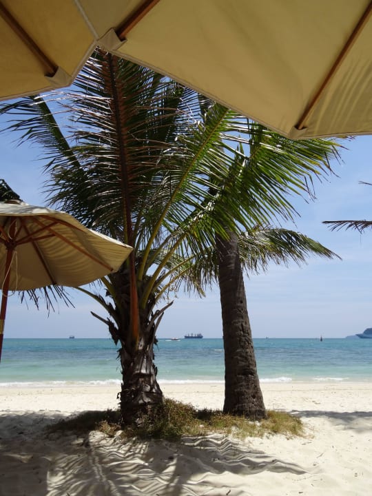 Strand Cape Panwa Hotel