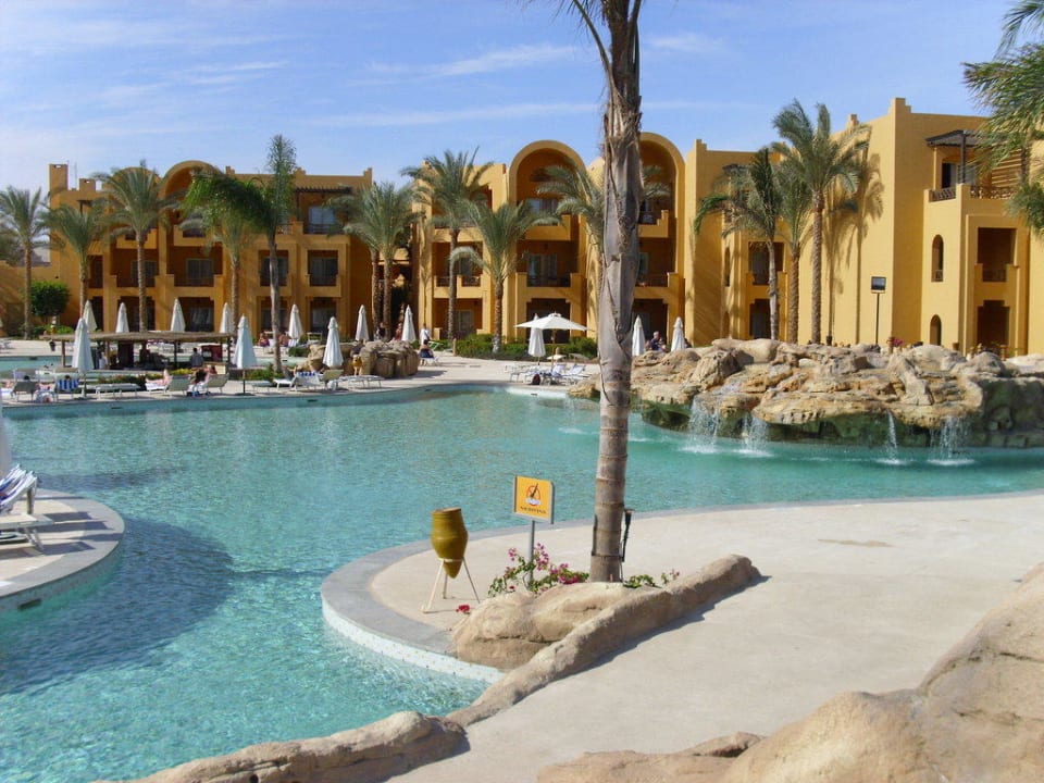 Kleiner Eindruck von Poollandschaft Stella Beach Resort & Spa Makadi Bay