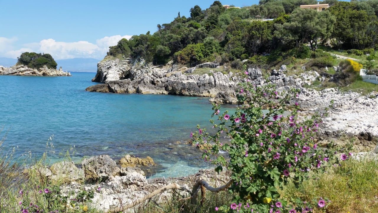 Bucht hinter dem Hotel Hotel Mareblue Beach
