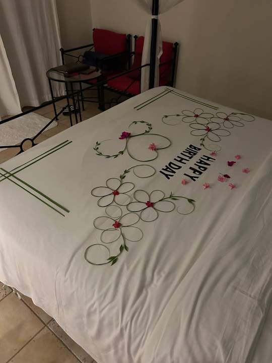 Zimmer Kuredu Island Resort & Spa