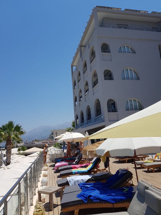 Außenansicht Glaros Beach Hotel