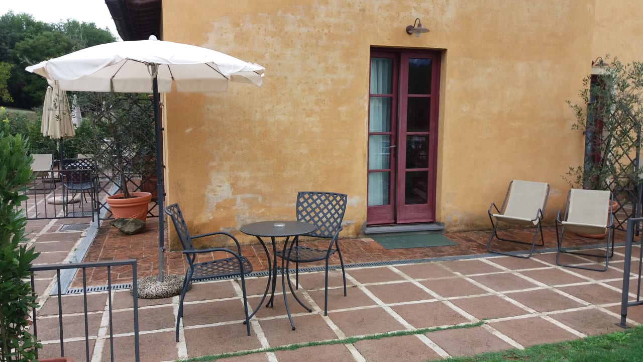 Gartenanlage Hotel Casolare le Terre Rosse
