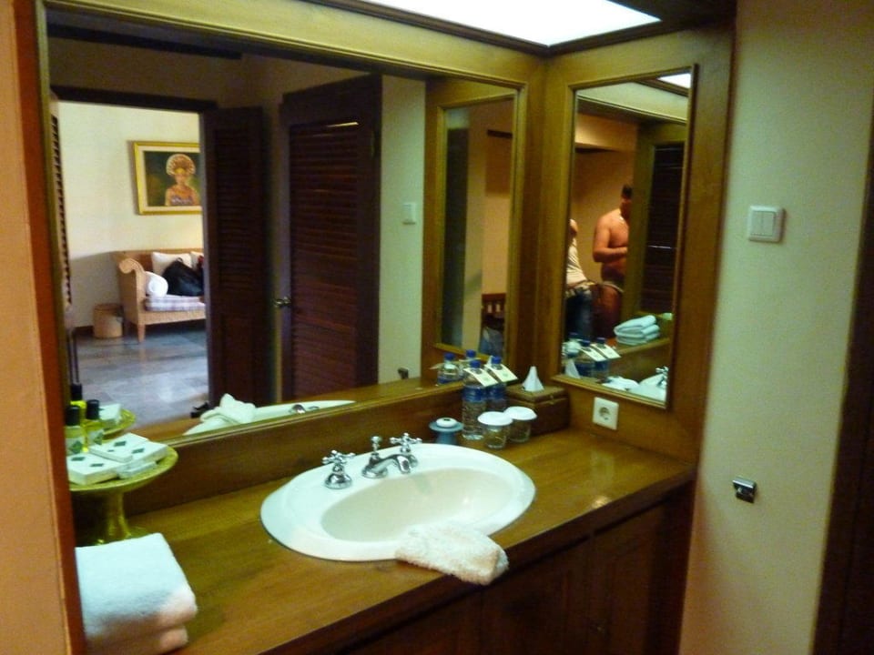 Waschplatz Puri Santrian