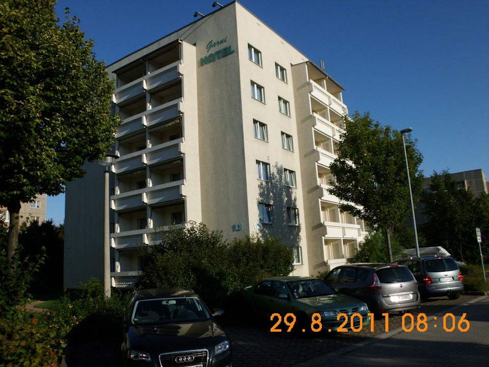 Straßenseite Days Inn Leipzig City Centre