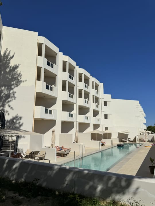Außenansicht Sovereign Beach Hotel