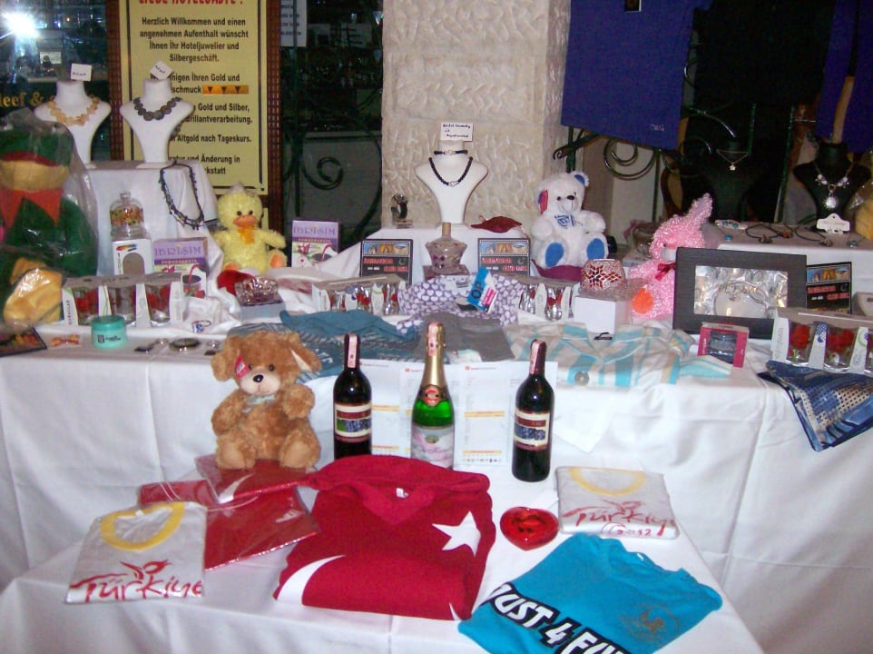 Tombola zum Fest Aska Hotel Just in Beach