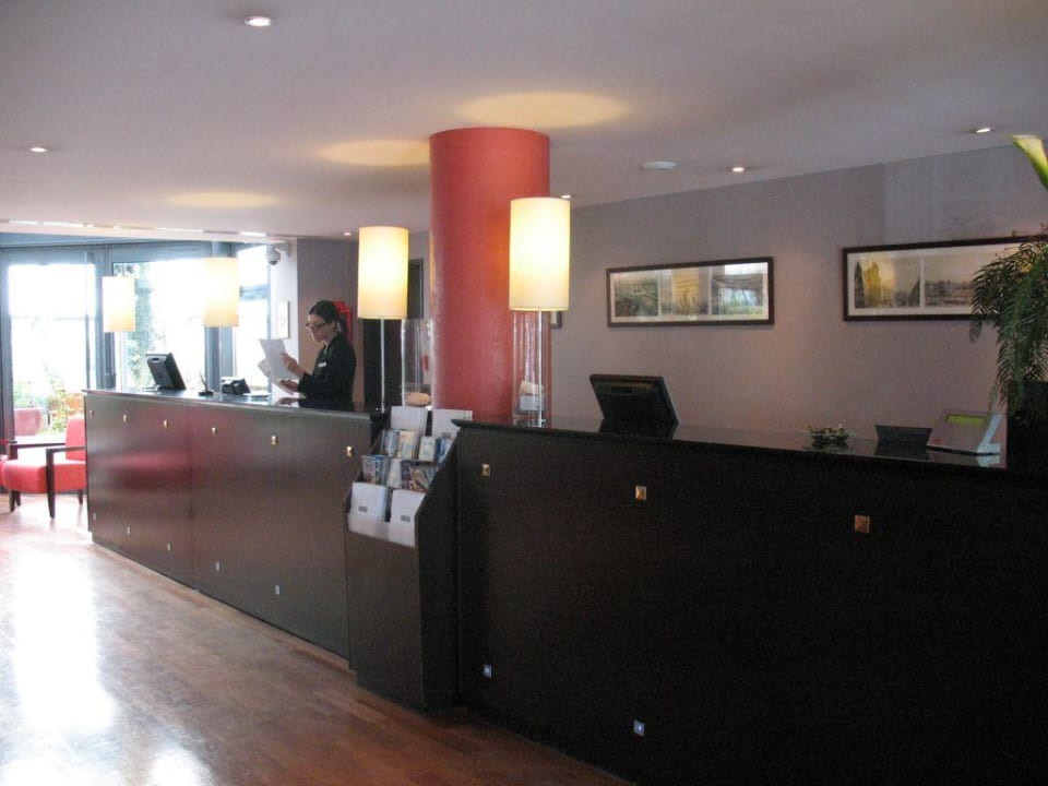 Lobby Concorde Hotel Montparnasse
