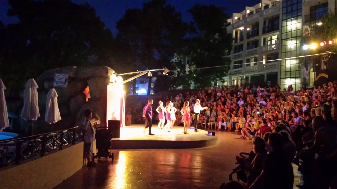 Abendshow DAS Club Hotel Sunny Beach