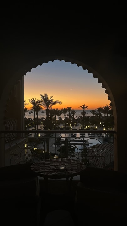 Ausblick The Grand Palace - Adults only