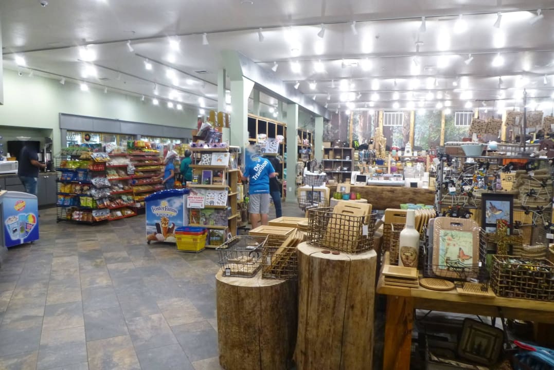 Laden + Souvenirladen Hotel Yosemite View Lodge