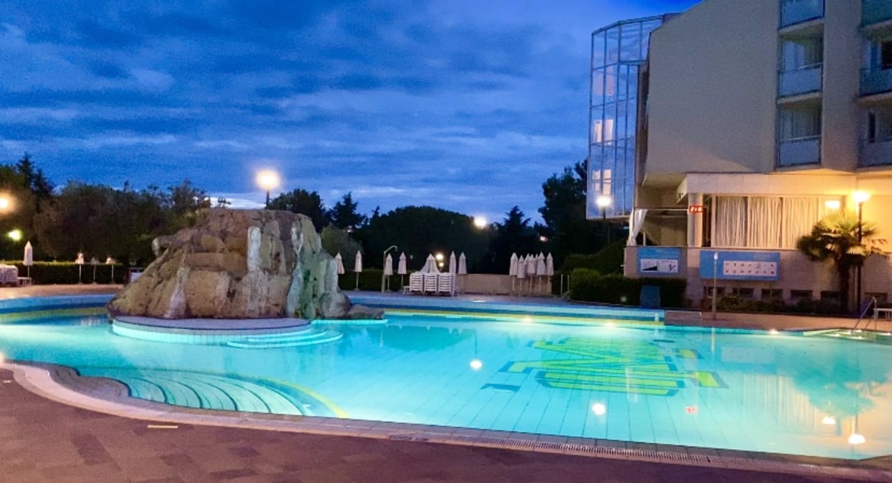 Pool Aminess Vival Maestral Hotel