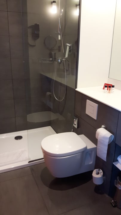 Zimmer Leonardo Hotel Amsterdam Rembrandtpark