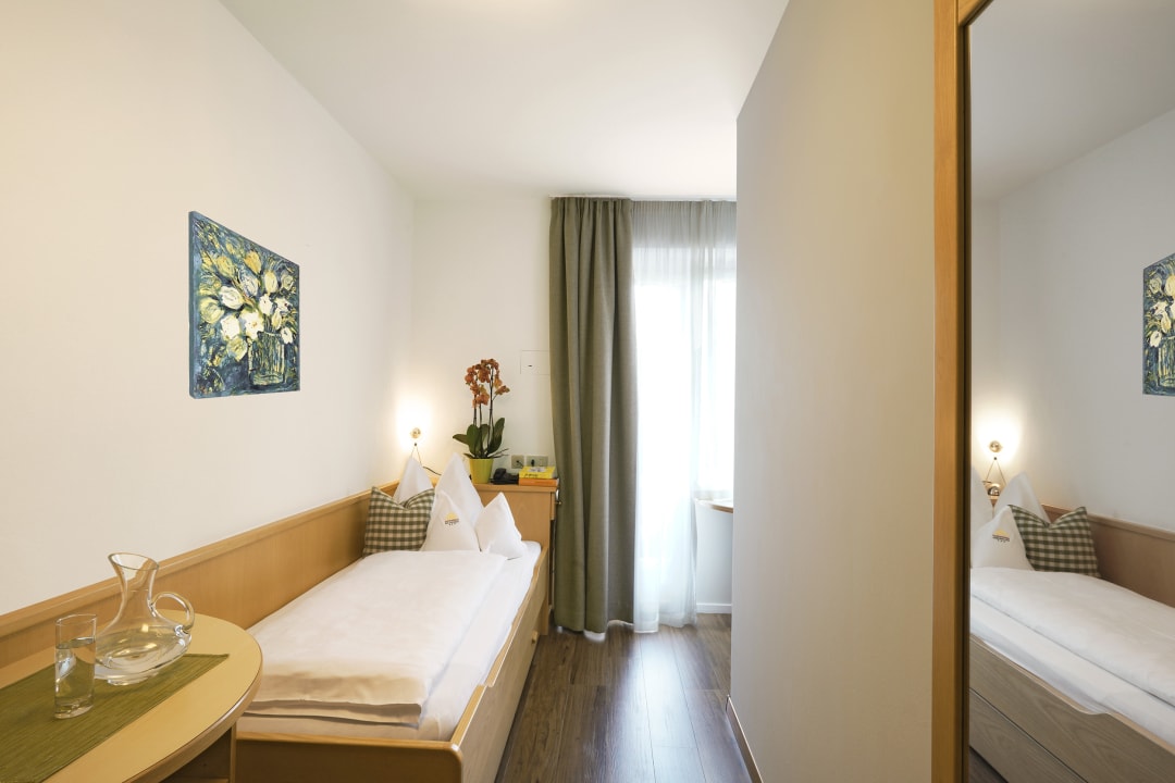 Zimmer Sonnenhof Hotel & Appartements
