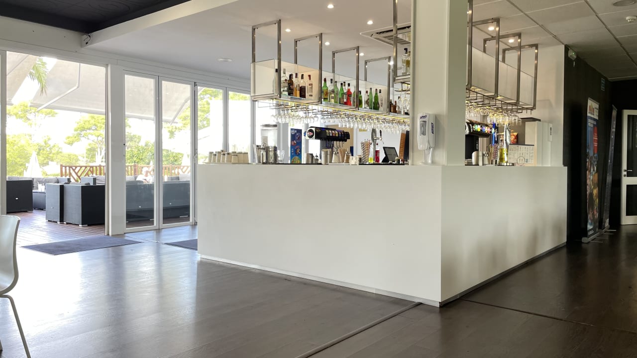 Gastro Globales Cala Blanca