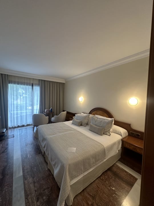 Zimmer Hotel Serrano Palace